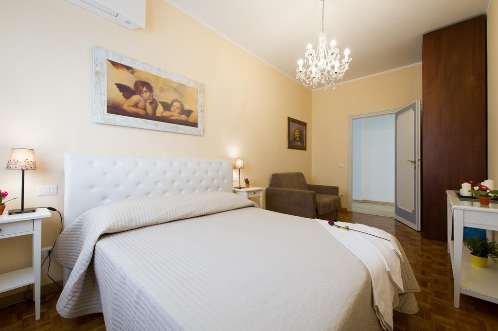 Gregory House Apartment Rom