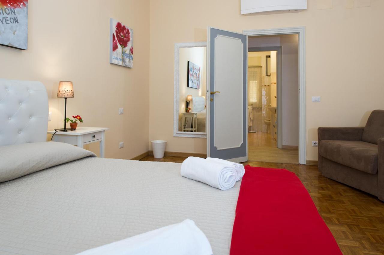 Apartment Gregory House Rom